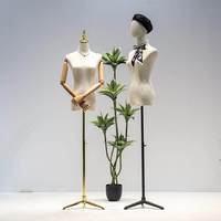 Mannequin femme demi-corps évidé sur roulettes universelles pour vitrine de magasin de vêtements, présentoir de robes de mariée