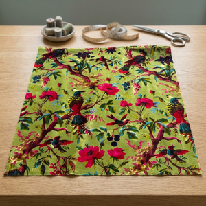 Tissu en velours de coton imprimé à la main, vert olive, motif floral et oiseaux, tissu de luxe en velours de coton imprimé pour ameublement - Product Image 2