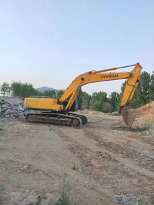 Excavadora Usada Hyundai R305LC-7 Modelo 2013-2023 de 30 Toneladas con Motor Cummins y Componentes Hidráulicos Kawasaki, 190KW de Potencia, en Venta - Product Image 5