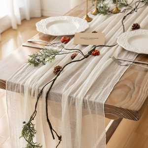Camino de Mesa Decorativo para Bodas, Fiestas y Comedores, de Poliéster Arrugado, Suave, Duradero, Minimalista, Moderno, Bohemio y Rústico, en Varios Tamaños - Product Image 2