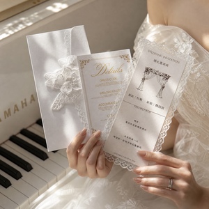 Tarjeta de Felicitación de Boda de Encaje Hecha a Mano de Lujo con Impresión de Vainilla, Impresión Tipográfica Personalizada Elegante y Vintage - Product Image 2