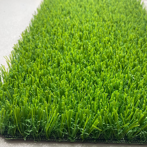 Tapis en herbe artificielle multifonctionnel - Imperméable et résistant à la décoloration, <span class=keywords><strong>pour</strong></span> une utilisation en intérieur et en extérieur, balcon, terrasse et événements - Product Image 3