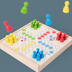 Juego de ajedrez de madera de tablero de dados de piezas <span class=keywords><strong>Ludo</strong></span> magnéticas plegables - Product Image 4