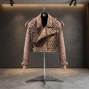 Blouson court en cuir PU imprimé léopard pour femme, style motard, avec épaulettes et col rabattable, fermeture éclair, vente en gros, fournisseur de LOGO personnalisé 2026 - Product Image 3