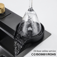 Évier cascade multifonctionnel 2026 populaire, fait main, à quatre grandes cuves, anti-rayures, avec affichage numérique LED, en acier inoxydable 304