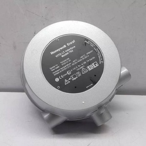 เกจวัดระดับ Honeywell Enraf รุ่น 762UP*762*AGAZ ทำจากทองเหลือง ความแม่นยำ 0.03% สำหรับการใช้งานในโรงงานอุตสาหกรรม - Product Image 2