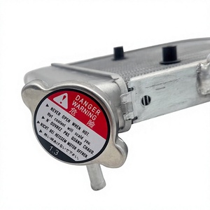 Convient au vieux réservoir d'eau CFMOTO State Guest 650 CF650J-2-3 CF650-6, radiateur à arc remis à neuf. - Product Image 5