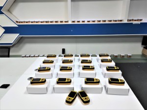 Hugerock G80f Tablette Gps Leyca Sinognss vénus Laser s Tay <span class=keywords><strong>Hitarget</strong></span> <span class=keywords><strong>Prix</strong></span> bas I93 Ibase Et Imu Segunda Mano Gnss Rtk - Product Image 5