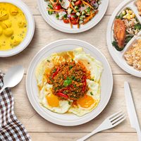 Assiettes jetables en bagasse de canne à sucre BOFA écologiques et compostables, 6/7/8/9/10 pouces, pour la vente en gros, les plats à emporter et les mariages