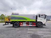 Camion pulvérisateur d'eau électrique pur, véhicule sanitaire à énergie nouvelle, camion-citerne électrique pour le nettoyage des routes, exportation