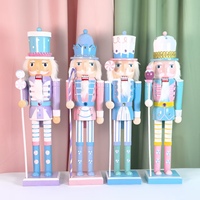 Casse-noisettes en bois massif fait main de différentes tailles, figurine et jouet de Noël, cadeaux de Noël élégants et poupées