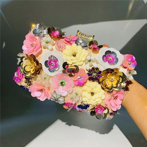 Sacs à main et sacs à bandoulière pour femmes, en gelée transparente, avec des perles de fleurs, de style designer de luxe - Product Image 4