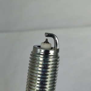 Original ILKAR7L11 94124 Iridium Spark Plug para Mazda 3 6 Axela CX-5 CX-3 CX-30 CX-4 CX-8 MX-5 PE5R-18-110 RF 2.0L 2.5L NGK - Product Image 6