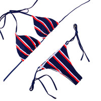 Le nouveau maillot de bain à rayures bleues femmes sens bikini sangle fendu maillot de bain 2 pièces en gros