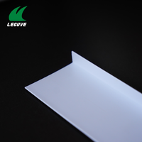 Bandes de finition en PVC en forme de L asymétriques pour la protection des panneaux muraux, garnitures personnalisées, écologiques