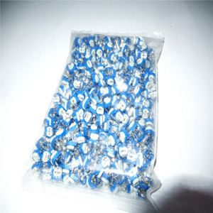 Chiết Áp Điện Trở Biến Thiên Màu Xanh Và Trắng WH06-2 500ohm - Product Image 1