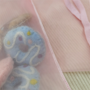 En stock, vente en gros : Sac de rangement en organza à cordon de serrage, modèle Fuchen OP, pour bijoux, accepte la personnalisation du logo et la création d'échantillons, idéal pour les cadeaux. - Product Image 1