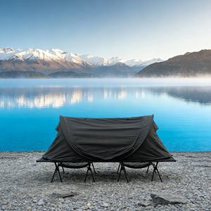 Sistema Portátil Integrado de Tienda de Campaña y Cama Elevada Impermeable para Campistas Listos para la Aventura - Product Image 3