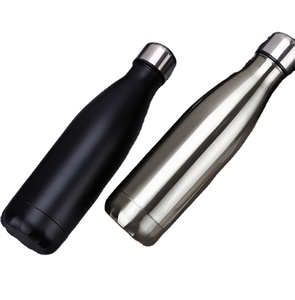 Fiaschetta termica personalizzata a doppia parete in acciaio inossidabile a <span class=keywords><strong>forma</strong></span> di bottiglia d'<span class=keywords><strong>acqua</strong></span> sportiva con coperchio - Product Image 1