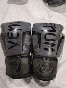 Guantes <span class=keywords><strong>de</strong></span> Boxeo <span class=keywords><strong>de</strong></span> Entrenamiento Profesional <span class=keywords><strong>de</strong></span> Artes Marciales <span class=keywords><strong>de</strong></span> Nuevo Diseño - Product Image 6