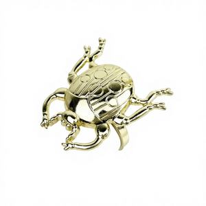 Ronds de serviette élégants en métal pour mariages, dîners formels et arrangements de table à la maison - Style luxueux et écologique - Product Image 1