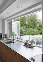 Fenêtres pliantes horizontales de style européen en alliage d'aluminium insonorisées avec verre Low-E pour hôtels et villas