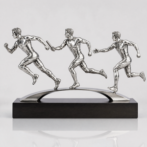 Sculpture de l'athlète X02 personnalisée et polie, statue métallique d'athlète pour extérieur, hôtels et commerces, résistante à la corrosion, livraison mondiale - Product Image 1