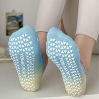 Femmes minces 3D dégradé couleur Yoga Pilates sport Fitness chaussettes respirant été court-Tube antidérapant équipage tricoté Yoga chaussettes