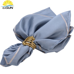 Échantillons Gratuits et Prix Usine Nappe avec Trou pour Parapluie Serviettes Personnalisables Serviettes Compostables Nappe en Tissu Noir - Product Image 2