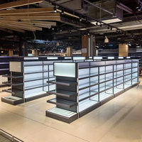Estantes Modernos para Exhibición de Cosméticos en Supermercados con Esquina Curva en Forma de L y Caja de Luz Lateral para Tienda de Cosméticos