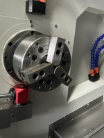 Torno CNC Horizontal Automático de Bajo Costo LC52DYF de un Solo Husillo y Alta Rigidez con Control Fanuc/GSK, Máx. 20 Pulgadas