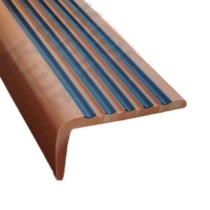 Profilés d'extrusions d'<span class=keywords><strong>angle</strong></span> en caoutchouc EPDM Protection des bords en PVC en forme de L <span class=keywords><strong>Bande</strong></span> d'étanchéité en mousse de caoutchouc de silicone pour bordure de protection - Product Image 1