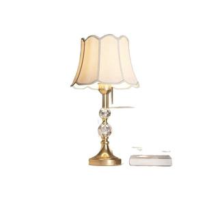 Lámpara de Mesa Moderna Minimalista de Estilo Americano, Acabado de Cobre y Cristal de Alta Gama, Elegante Diseño de Corazón, Luz Blanca Cálida Regulable - Product Image 2