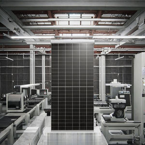 Panneaux solaires SUNPLUS 400-445W, demi-cellules bon marché avec technologie PERC/TOPCORN, certifiés CSA/TUV - Product Image 2