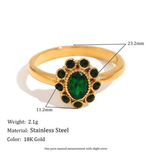 Bague vintage en acier inoxydable vert émeraude CZ plaqué or 18 carats, résistante à l'eau et au ternissement, empilable, pour femme - Product Image 5