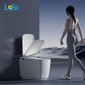Toilette automatique intelligente en céramique monobloc avec contrôle par capteur de pied Nouveau design Bol intelligent peu encombrant <span class=keywords><strong>pour</strong></span> salle de bain - Product Image 5