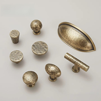 Poignées et boutons de meubles en laiton martelé, poignées de meubles en bronze, ensemble de barres de tirage architecturales symétriques pour entrée