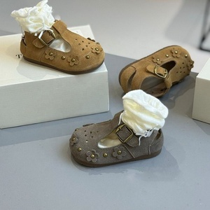 Zapatos para Caminar para Niñas, Diseño Clásico que se Adapta al Contorno del Pie, Zapatos Casuales para Niños Pequeños para Uso Diario en Interiores y Exteriores - Product Image 1