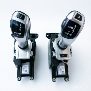 Per BMW X5 (E70) e X6 (E71) con <span class=keywords><strong>Leva</strong></span> <span class=keywords><strong>del</strong></span> <span class=keywords><strong>Cambio</strong></span> Elettronica M e Gruppo <span class=keywords><strong>Leva</strong></span> <span class=keywords><strong>del</strong></span> <span class=keywords><strong>Cambio</strong></span> Serie 5 F18 e Serie 7 F02 - Product Image 2