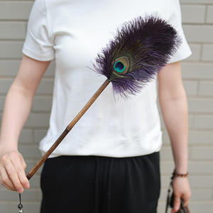 Spolverino di piume di pavone legato a mano 48cm di piccole <span class=keywords><strong>dimensioni</strong></span> per superfici Delicate include un elegante regalo pendente - Product Image 4