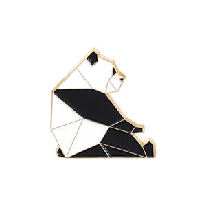 Japonês Simples Animal Esmalte Lapela Pin Bonito Fox Mouse Panda Coelho Fada Personalizado UV Impressão Offset Atacado Brass Cowboy Badge - Product Image 5
