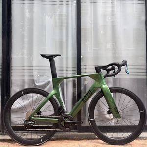 Bicicleta de Carretera de Fibra de Carbono T800 con Cuadro Aerodinámico Ligero y Ruedas de Carbono para Carreras y Ciclismo de Resistencia 1 - Product Image 2