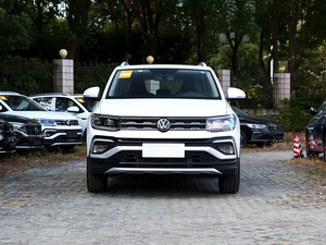 <span class=keywords><strong>Volkswagen</strong></span> <span class=keywords><strong>Touareg</strong></span> <span class=keywords><strong>2023</strong></span> 280TSI DSG Comfort Edition Usado, Económico, de Alto Rendimiento, SUV a Gasolina, de Segunda Mano, Origen Chino - Product Image 1