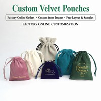 Pochette à bijoux personnalisée en velours avec cordon de serrage, logo doré, petit sac cadeau, présentoir pour bagues et boucles d'oreilles, pour boutique, mariage, mini