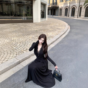 French Style V Neck Lace <b>Patchwork</b> Dress For Women Autumn Long <b>Skirt</b> Waist Cinching Slimming Hip Hugging City Commuting - Product Image 2