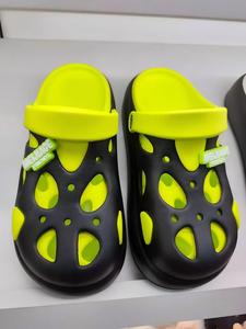 Chaussures d'été pour hommes, antidérapantes, respirantes, à bout fermé, style Croc, couleur contrastée, semelle souple, pour couple, intérieur/extérieur - Product Image 6