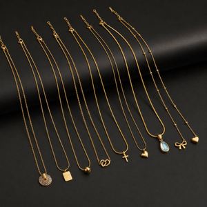 Collar de Moda para Mujer, Chapado en Oro de 18K, Acero Inoxidable, Colgante con Forma de Corazón, Letra, Cuadrado, Gota de Agua, Lazo, Cadena de Serpiente - Product Image 1