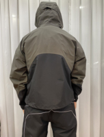 Veste coupe-vent extérieure imperméable en polyester pour homme avec logo personnalisé 2026, fermeture éclair intégrée et masque respirant intégré