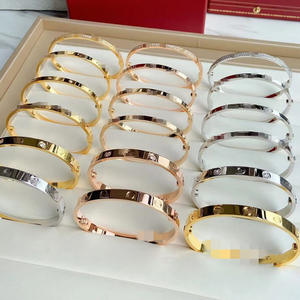 Kajia งานหัตถกรรมระดับไฮเอนด์สร้อยข้อมือทองคำรูปดาวคลาสสิกรุ่นกว้างสีโรสโกลด์กำไลแฟชั่นเฉพาะบุคคล - Product Image 1