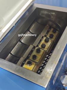 Petit broyeur industriel de plastique/broyeur de déchets <span class=keywords><strong>en</strong></span> <span class=keywords><strong>verre</strong></span> déchiqueteuse/broyage de bouteilles de déchets <span class=keywords><strong>en</strong></span> vente - Product Image 6